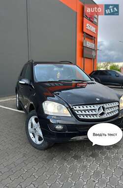 Внедорожник / Кроссовер Mercedes-Benz M-Class 2006 в Львове