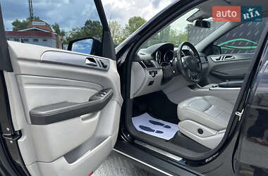 Позашляховик / Кросовер Mercedes-Benz M-Class 2012 в 