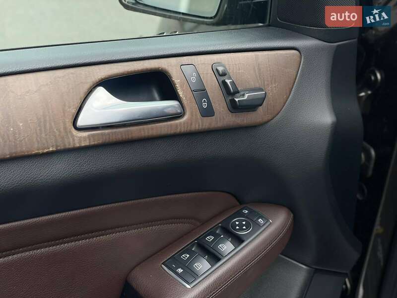 Внедорожник / Кроссовер Mercedes-Benz M-Class 2012 в Днепре