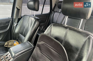 Позашляховик / Кросовер Mercedes-Benz M-Class 2001 в 