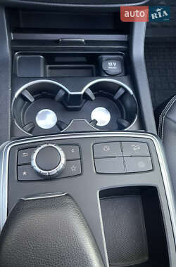 Внедорожник / Кроссовер Mercedes-Benz M-Class 2014 в 