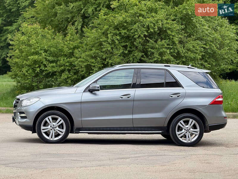 Внедорожник / Кроссовер Mercedes-Benz M-Class 2014 в Калуше