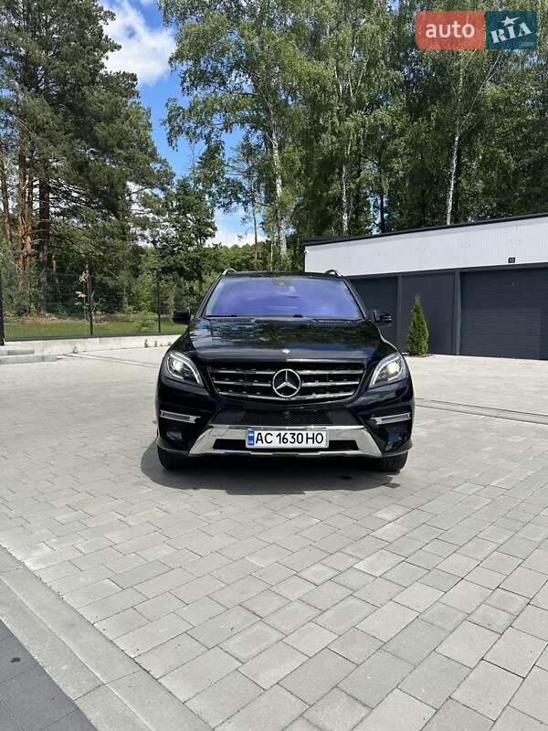 Позашляховик / Кросовер Mercedes-Benz M-Class 2014 в Ковелі