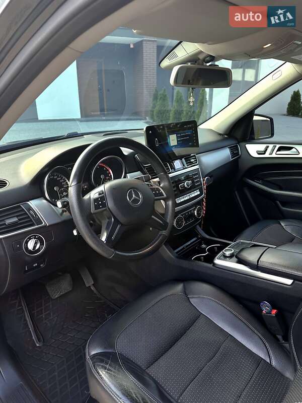 Позашляховик / Кросовер Mercedes-Benz M-Class 2014 в Ковелі