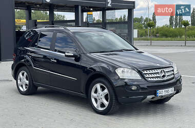 Внедорожник / Кроссовер Mercedes-Benz M-Class 2006 в 