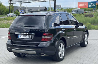 Внедорожник / Кроссовер Mercedes-Benz M-Class 2006 в 