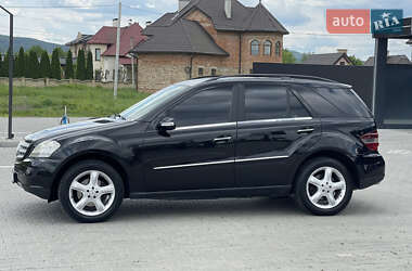 Внедорожник / Кроссовер Mercedes-Benz M-Class 2006 в 
