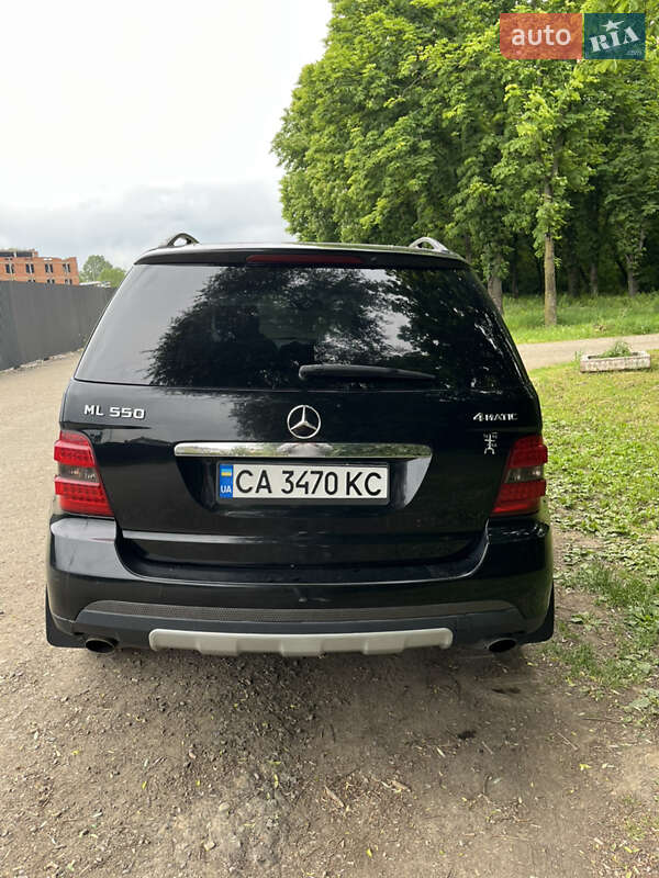 Внедорожник / Кроссовер Mercedes-Benz M-Class 2006 в Ужгороде