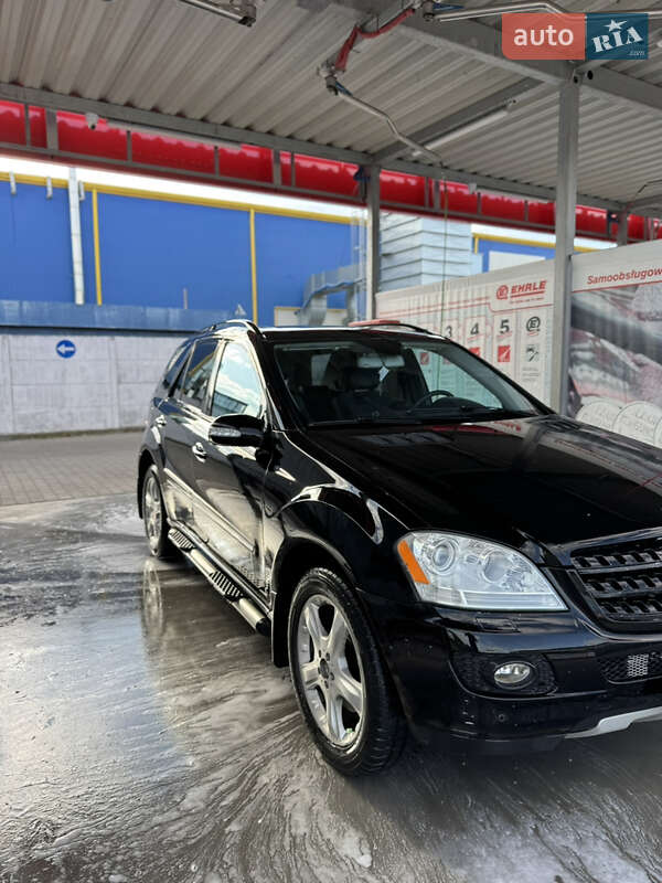 Внедорожник / Кроссовер Mercedes-Benz M-Class 2006 в Ивано-Франковске