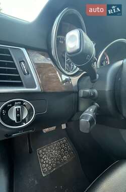 Позашляховик / Кросовер Mercedes-Benz M-Class 2011 в 