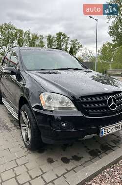 Внедорожник / Кроссовер Mercedes-Benz M-Class 2005 в Самборе