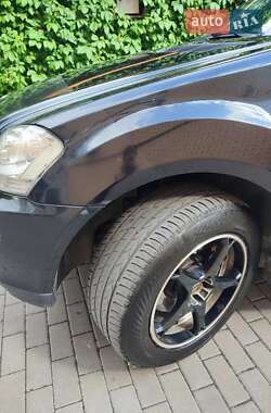 Внедорожник / Кроссовер Mercedes-Benz M-Class 2006 в 