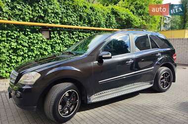Внедорожник / Кроссовер Mercedes-Benz M-Class 2006 в Днепре