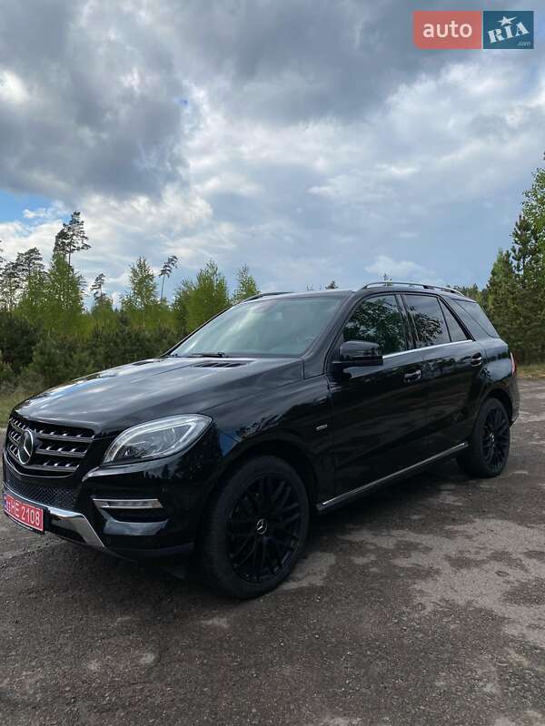 Внедорожник / Кроссовер Mercedes-Benz M-Class 2012 в Березному фото 3 Внедорожник / Кроссовер Mercedes-Benz M-Class 2012 в Березному