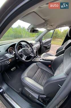 Внедорожник / Кроссовер Mercedes-Benz M-Class 2012 в 