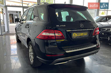 Внедорожник / Кроссовер Mercedes-Benz M-Class 2013 в 