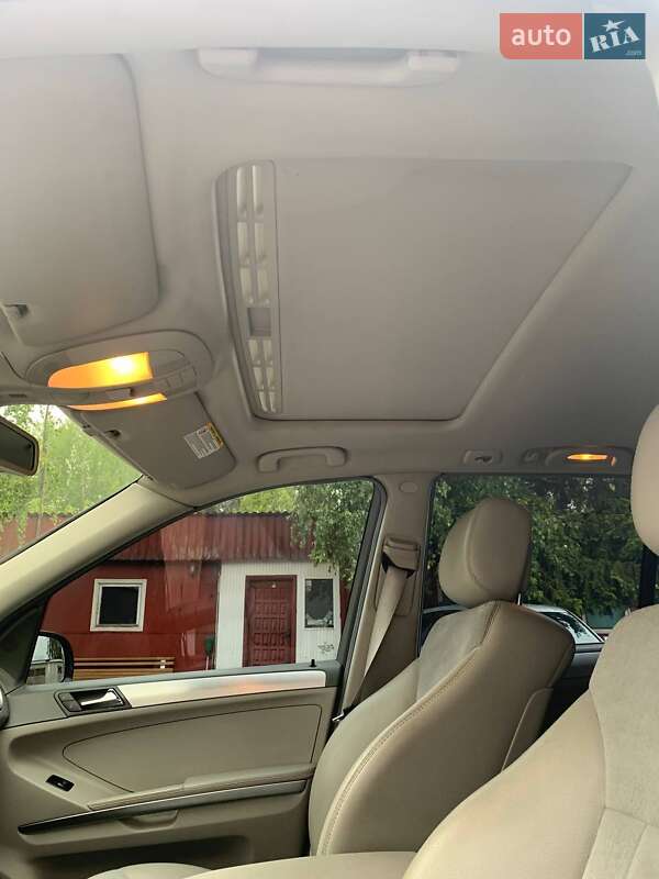 Внедорожник / Кроссовер Mercedes-Benz M-Class 2005 в Житомире фото 19 Внедорожник / Кроссовер Mercedes-Benz M-Class 2005 в Житомире