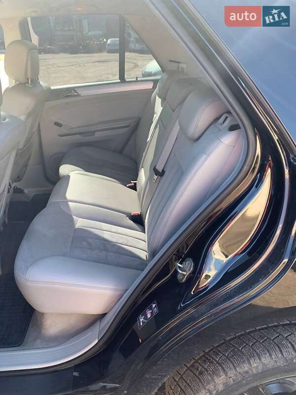 Внедорожник / Кроссовер Mercedes-Benz M-Class 2005 в Житомире фото 21 Внедорожник / Кроссовер Mercedes-Benz M-Class 2005 в Житомире