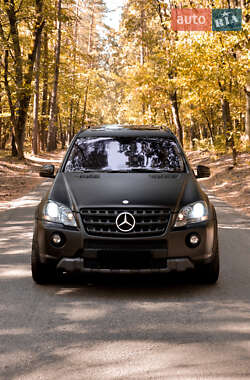 Внедорожник / Кроссовер Mercedes-Benz M-Class 2008 в 