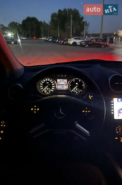 Внедорожник / Кроссовер Mercedes-Benz M-Class 2010 в 