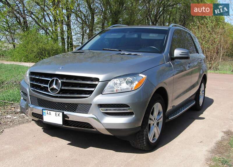 Внедорожник / Кроссовер Mercedes-Benz M-Class 2014 в 