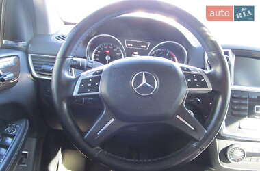 Внедорожник / Кроссовер Mercedes-Benz M-Class 2014 в 