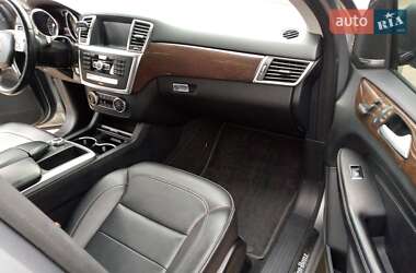 Внедорожник / Кроссовер Mercedes-Benz M-Class 2014 в 