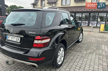 Внедорожник / Кроссовер Mercedes-Benz M-Class 2009 в 
