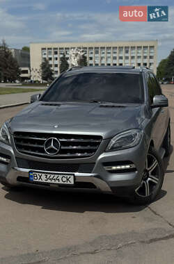 Внедорожник / Кроссовер Mercedes-Benz M-Class 2012 в 