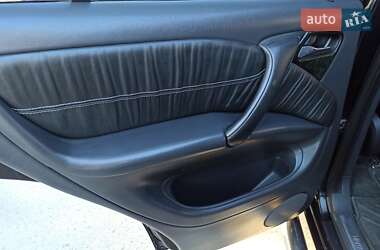 Внедорожник / Кроссовер Mercedes-Benz M-Class 2003 в 