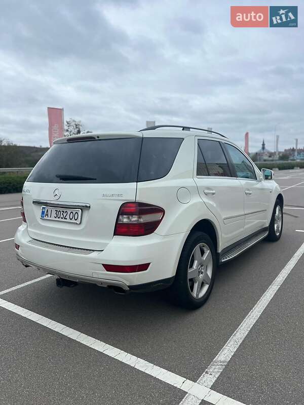 Позашляховик / Кросовер Mercedes-Benz M-Class 2010 в Тростянці фото 8 Позашляховик / Кросовер Mercedes-Benz M-Class 2010 в Тростянці