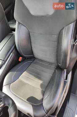 Внедорожник / Кроссовер Mercedes-Benz M-Class 2012 в 