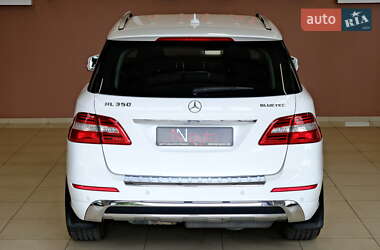 Внедорожник / Кроссовер Mercedes-Benz M-Class 2014 в 