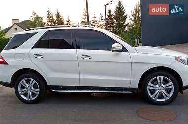 Внедорожник / Кроссовер Mercedes-Benz M-Class 2013 в 