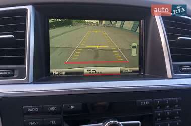 Внедорожник / Кроссовер Mercedes-Benz M-Class 2013 в 