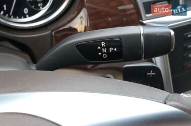 Внедорожник / Кроссовер Mercedes-Benz M-Class 2013 в 