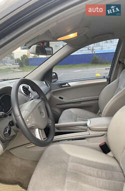 Внедорожник / Кроссовер Mercedes-Benz M-Class 2006 в 
