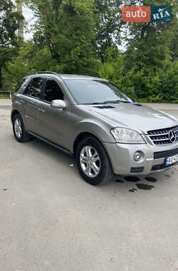Внедорожник / Кроссовер Mercedes-Benz M-Class 2008 в 