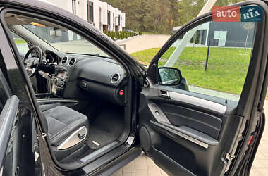 Внедорожник / Кроссовер Mercedes-Benz M-Class 2009 в 
