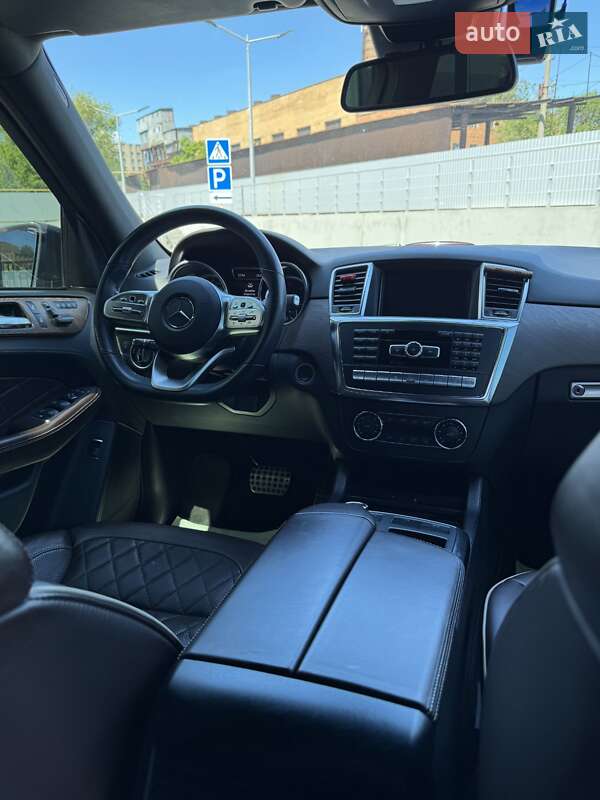 Внедорожник / Кроссовер Mercedes-Benz M-Class 2012 в Запорожье
