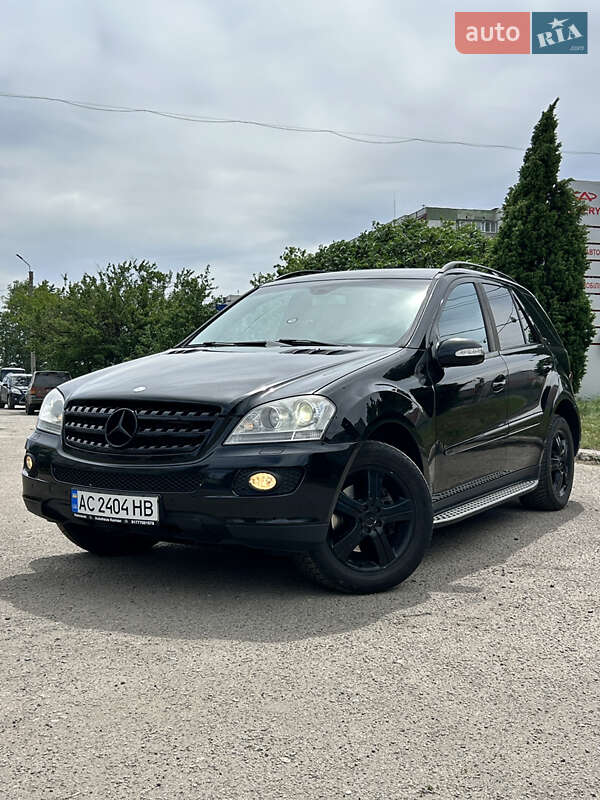 Позашляховик / Кросовер Mercedes-Benz M-Class 2007 в Сумах
