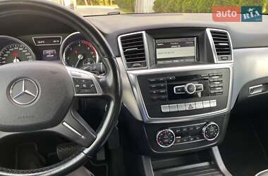 Внедорожник / Кроссовер Mercedes-Benz M-Class 2013 в 
