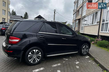 Внедорожник / Кроссовер Mercedes-Benz M-Class 2009 в 