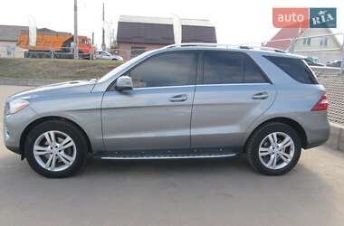 Внедорожник / Кроссовер Mercedes-Benz M-Class 2014 в 