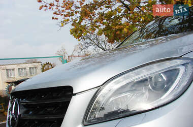 Внедорожник / Кроссовер Mercedes-Benz M-Class 2013 в 