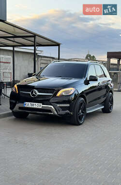 Внедорожник / Кроссовер Mercedes-Benz M-Class 2014 в Вишневом
