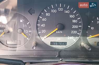 Внедорожник / Кроссовер Mercedes-Benz M-Class 2003 в 