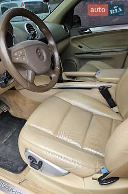 Позашляховик / Кросовер Mercedes-Benz M-Class 2006 в 