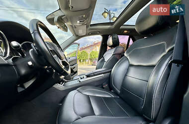 Внедорожник / Кроссовер Mercedes-Benz M-Class 2011 в 