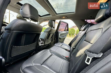 Внедорожник / Кроссовер Mercedes-Benz M-Class 2011 в 